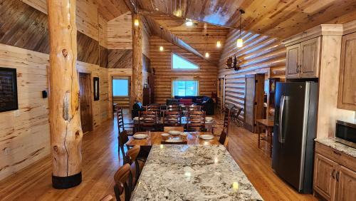 Whitefish Hotel | Beargrass Lodging & RV Resort