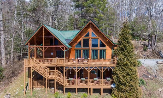 Foscoe Casa | Beary Relaxing Cabin