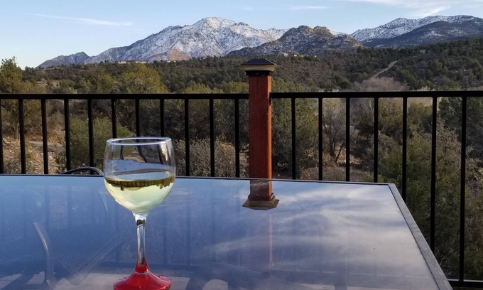 Williamson Casa | Beat the Valley heat! AVAILABLE AUGUST THROUGH MID-OCTOBER only. 30-day min.
