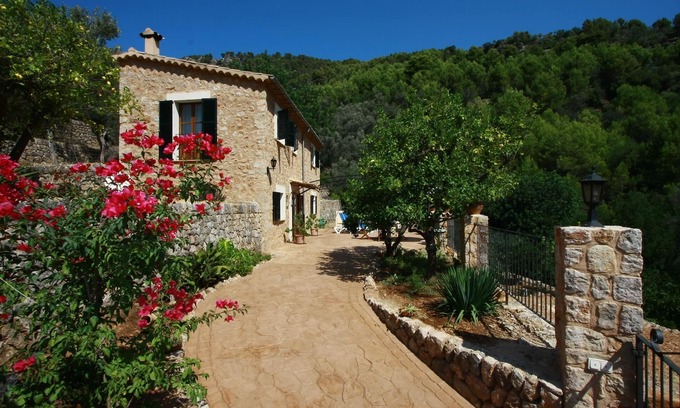 Fornalutx Villa | Villa Hermosa y tranquila con impresionantes vistas a las montañas