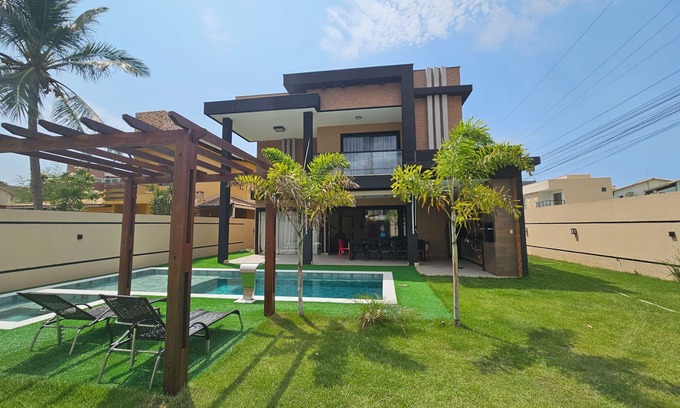 Barra do Jacuipe Casa | Beautiful Casa Luna with 5 suites + maid's quarters with direct access to the beach and Jacuípe River
