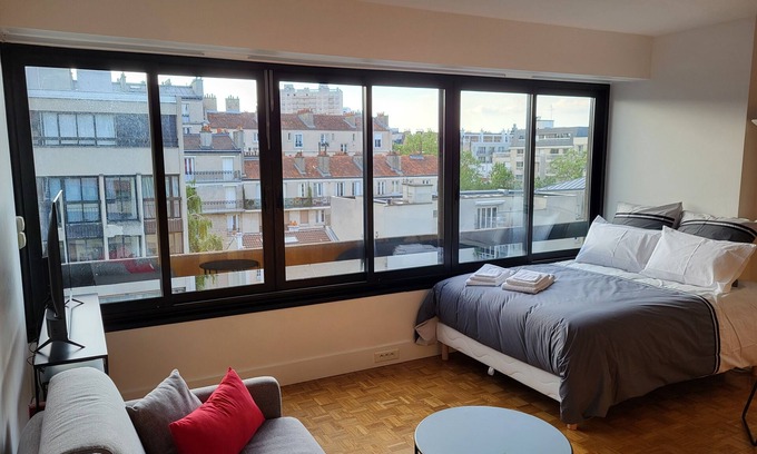 13th Arrondissement Apartamento | Beau Studio Lumineux et Calme