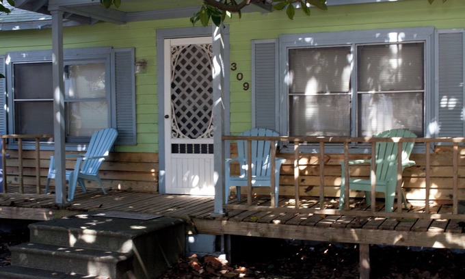 Morehead City Casa | Beaufort Harbour Suites East Lodge