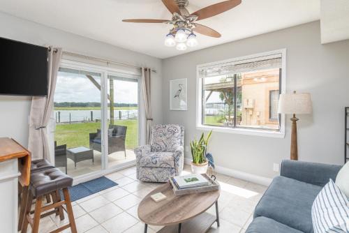 Beaufort Apartamento | Beaufort's Blue Heron Hideaway on Battery Creek