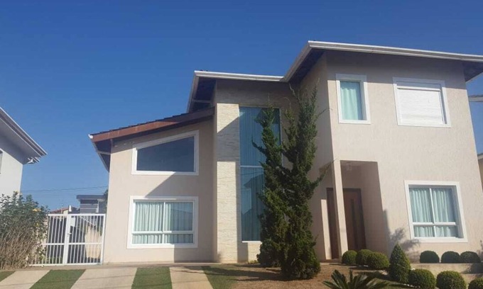 Vargem Grande Paulista Cabaña | ¡CASA HERMOSA en comunidad cerrada!