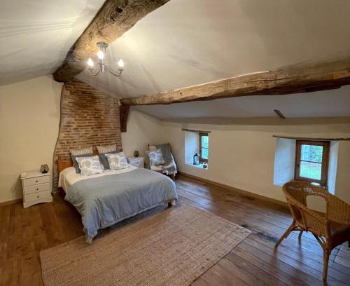 La Chapelle-Saint-Etienne Casa | Beautiful Cottage with private plunge pool/Hot Tub - 40 mins from Puy du Fou