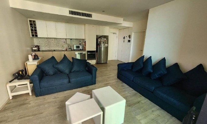 Docklands Apartamento | BEAUTIFUL 1 BEDROOM APARTMENT WITH CARPARK