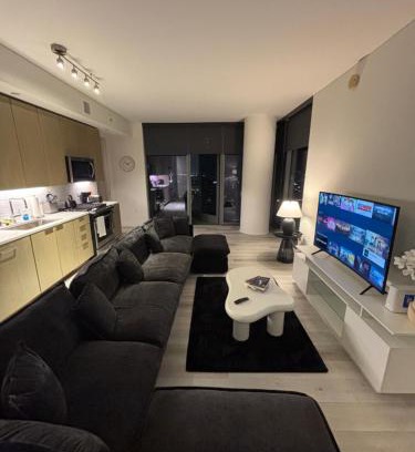 Downtown Los Angeles Apartamento | Beautiful 1BR - DTLA!