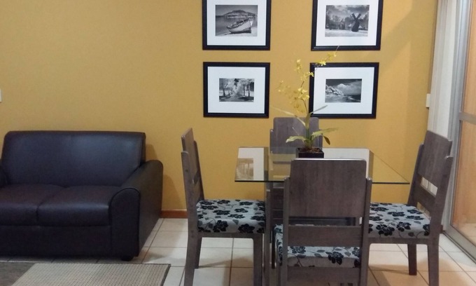 Aguas Claras Apartamento | Precioso apartamento de 2 dormitorios, garaje, ascensor, frente al parque Águas Claras