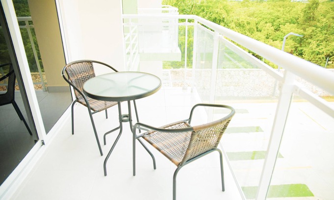 Punta Cana Apartamento | Beautiful 2-Bedroom apartment with private security in Punta Pana.
