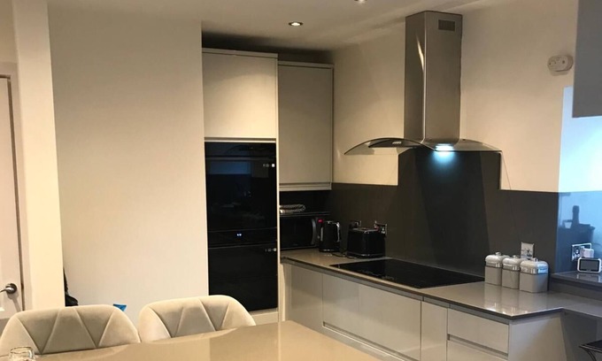 Corbridge Apartamento | BEAUTIFUL 2 BEDROOM APARTMENT CORBRIDGE