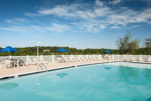 Gordonsville Casa | Beautiful 2BD condo in an equestrian themed resort with tons of activities for the family
