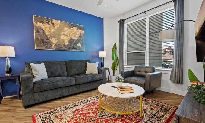 Riverside Apartamento | Beautiful 2BR in Riverside 2675