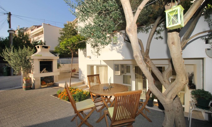 Makarska Old Town Apartamento | Hermosa aplicación de 3 dormitorios, junto a la playa