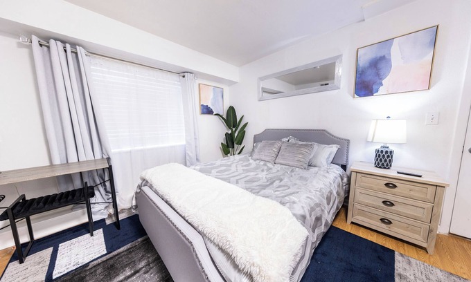 San Bruno Casa | Beautiful 3-bedroom house with AC in San Bruno