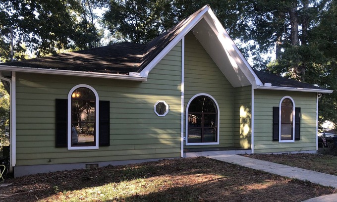 Macon Apartamento | Beautiful 3 bedroom lake view home Macon GA