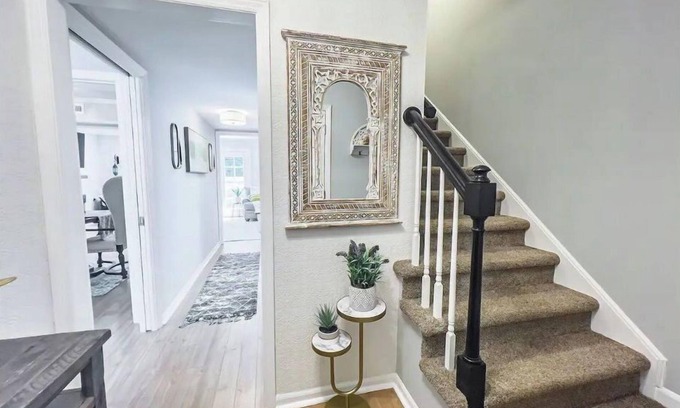 Greensboro Casa | Beautiful 3 Bedroom Townhouse