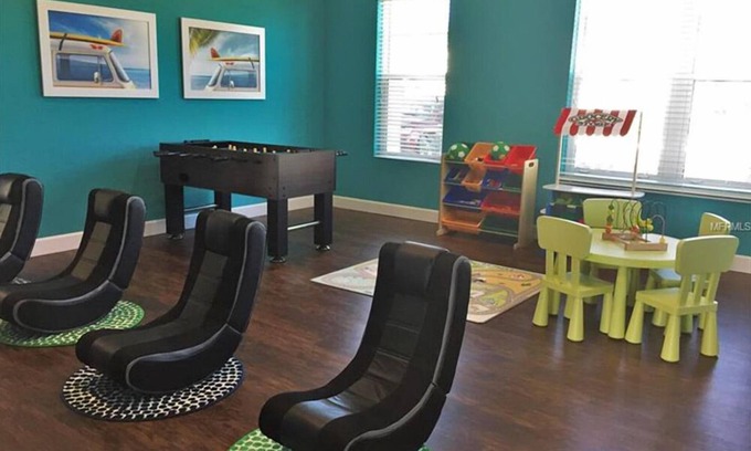 Campbell Casa | Beautiful 3 bedrooms townhome, bright living room, HD TV