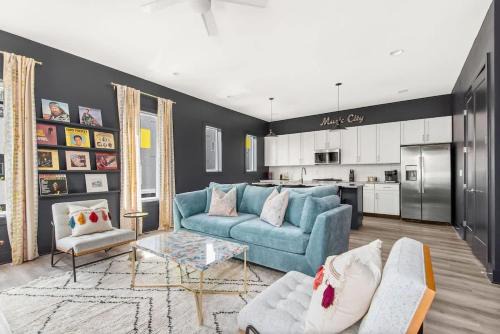 Talbot's Corner Casa | Beautiful 3BD Home Villa with 2 Story Rooftop for