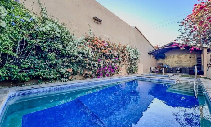 La Paz Casa | Beautiful 3Br-3Ba colonial style home downtown La Paz