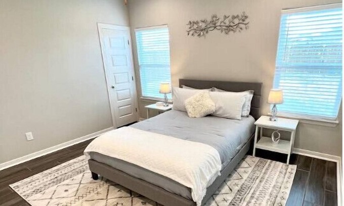 Edinburg Casa | Beautiful 3R-2B Home in Quiet Community