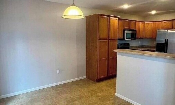 Waynesville Casa | beautiful 4b/3b house at "Fort Leonard Wood"