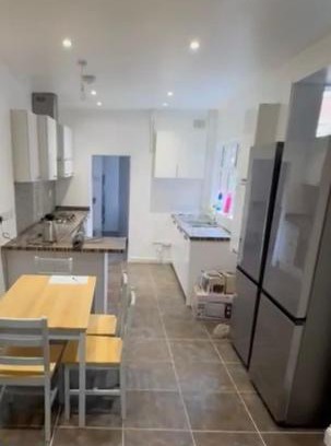 Birmingham Casa | Beautiful 6 bed home in Birmingham perfect for contractors!