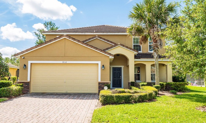Calabria Villa | Hermosa casa de 6 habitaciones, a 6 millas de Disney World, piscina orientada al sur