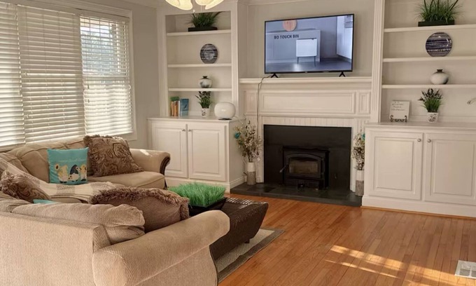 Duncan Casa | Beautiful and convenient house