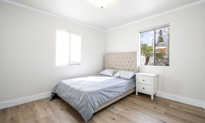 Winnetka Casa | Beautiful and Spacious Home in San Fernando Valley