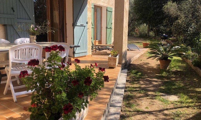 Olmeto Apartamento | HERMOSO APARTO. VILLA DE 80M² bien equipada EN PLANTA BAJA con jardín agradable