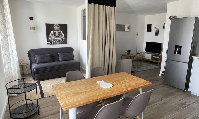 Sanary-sur-Mer Apartamento | Muy bonito apartamento, hipercentro, puerto Sanary, aparcamiento gratuito.