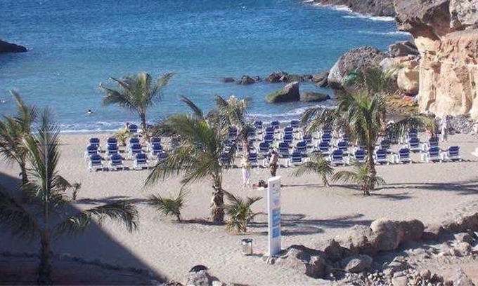 Playa Paraiso Apartamento | Precioso apartamento con vistas al mar, piscina climatizada y cerca de una playa muy bonita.