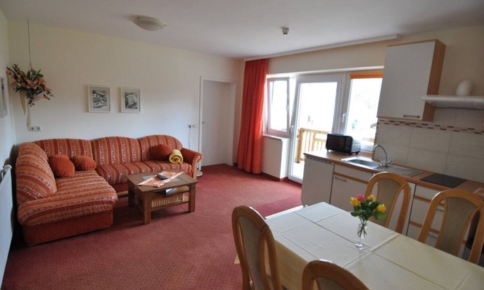 Reutte Apartamento | Tradicional-Apartamento-Vista a la Montana-Baño Privado