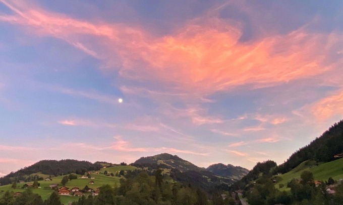 Zweisimmen Apartamento | Bonito apartamento para 7 personas con WIFI, balcón y aparcamiento