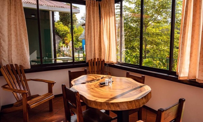 Montezuma Apartamento | Beautiful apartment in the midst of an exotic garden