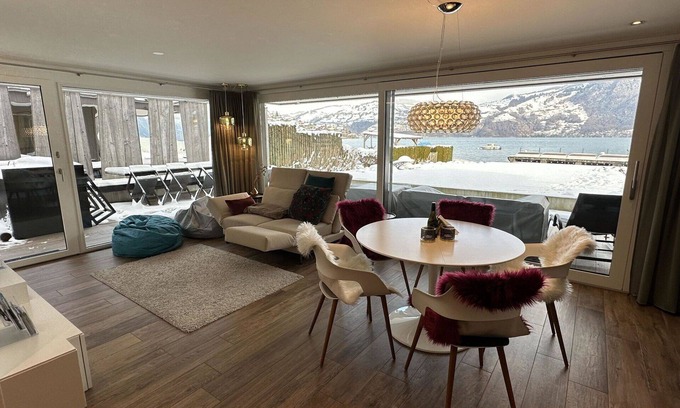 Faulensee Apartamento | Hermoso apartamento para 4 personas con WIFI, TV, balcón y aparcamiento