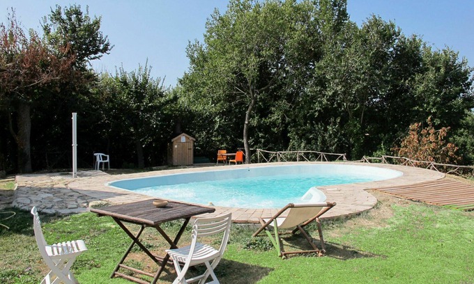 Granarola Apartamento | Hermoso apartamento para 4 personas con A/C, WIFI, piscina, TV, patio y mascotas permitida