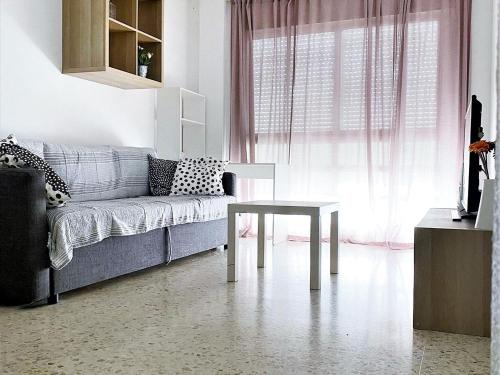San Fernando Apartamento | Beautiful apartment in San Fernando near lake
