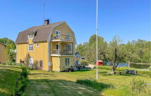 Burseryd Apartamento | Beautiful Apartment In Burseryd