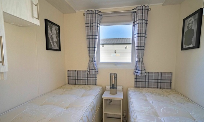 Linden Casa | Acogedor apartamento en villa para 4 personas con WIFI, TV, terraza y aparcamiento