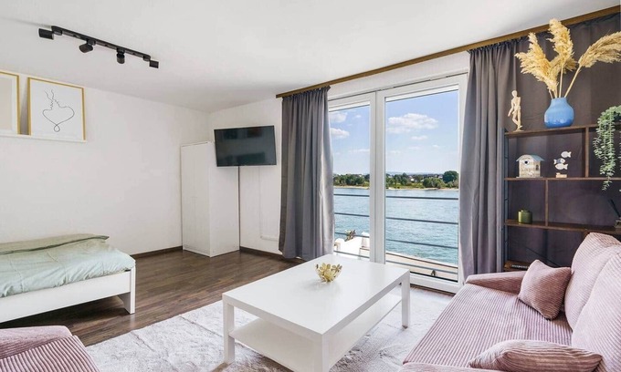 Neuwied Apartamento | Beautiful apartment right on the Rhine