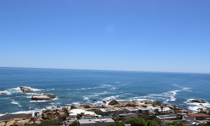 Hout Bay Apartamento | Beautiful apartment with stunning views in beautiful Llandudno, Cape Town