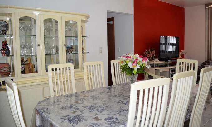 Guilhermina Apartamento | *** Hermoso apartamento. Playa de Guilhermina - 70 metros de la playa !!!!***