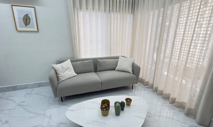 Yolanda Morales Apartamento | Beautiful Apt in Piantini Rooftop Views, Gym & Central