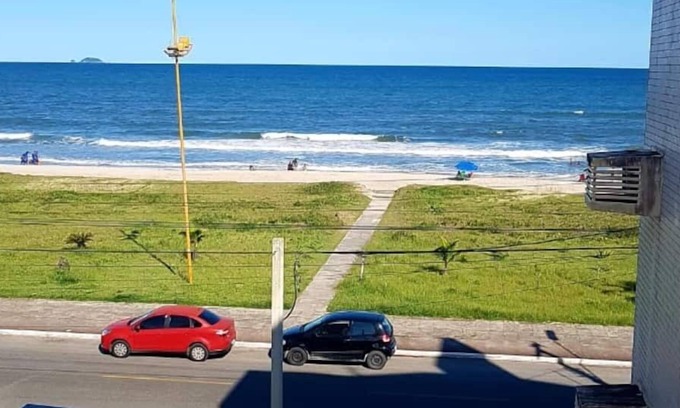 Matinhos Apartamento | LINDO APTO, balcón con vista mar, a través el balcón de 02 KM EAST P.