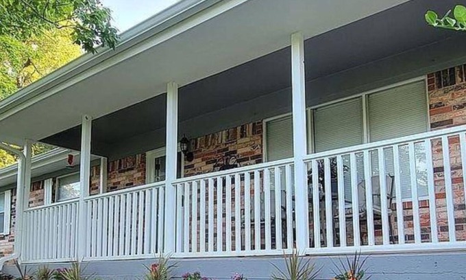 Sulphur Casa | Beautiful Arbuckle Lake home, secluded, trees Longer Term Rental Discounts