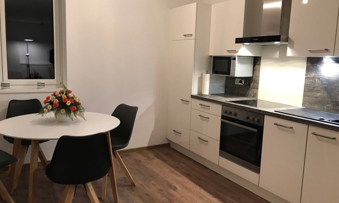Allensbach Apartamento | Hermoso apartamento de 3 1/2 habitaciones sin barreras cerca de la playa.