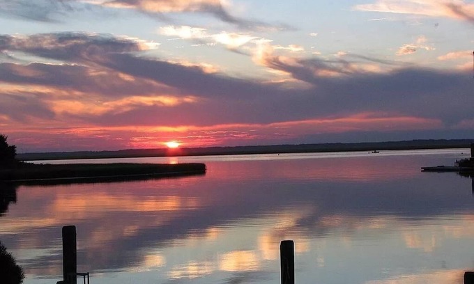 Stone Harbor Casa | Beautiful Bayfront House w/Boat Dock. Enjoy the Sunsets across Carnival Bay!