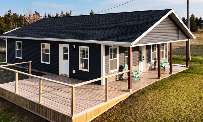 DeSable Cabaña | Beautiful Beach House, 3 Bedroom, 2 Bath, Bbq, & Firepit.